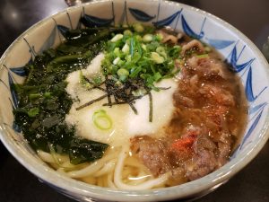 本町一休うどんの三味うどん